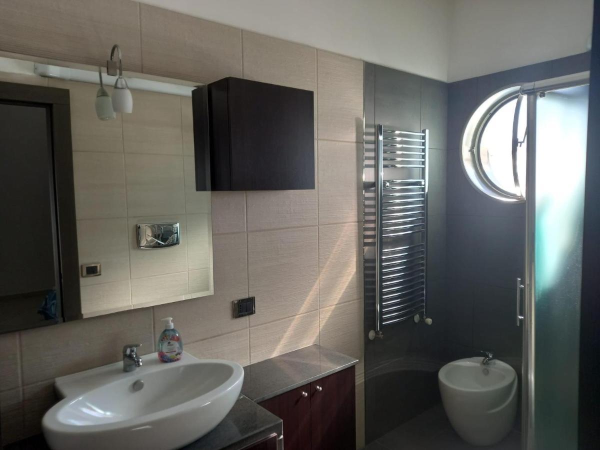 Casa Vacanza Lareggia Con Garage San Prisco Екстериор снимка