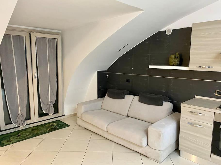 Casa Vacanza Lareggia Con Garage San Prisco Екстериор снимка